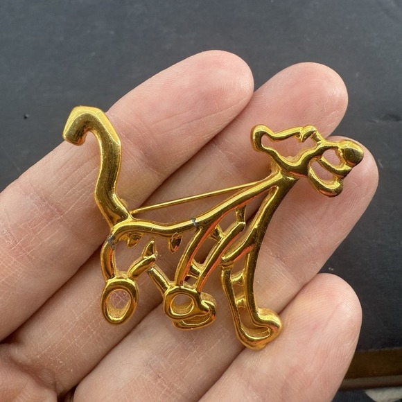 Disney Jewelry - Disney Tigger Gold Tone Brooch 1.5" Vintage Disney Tigger Pin Winnie The Pooh